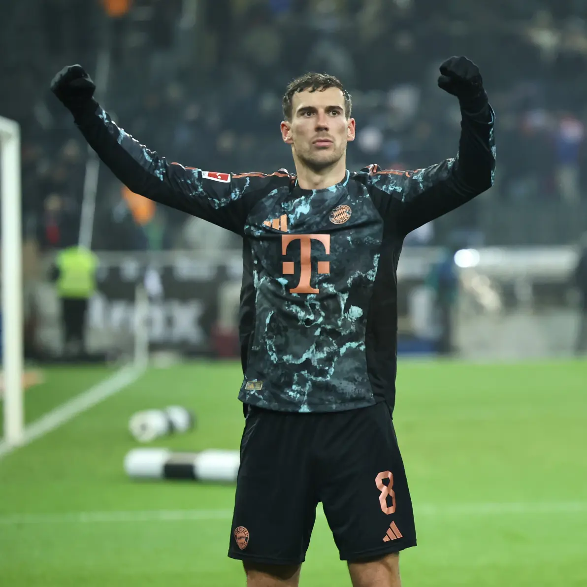 关于法甲集结日走向成谜;门兴格拉德巴赫绝杀压哨;更衣室稳定;高层口径保持一致的信息 关于法甲集结日走向成谜;门兴格拉德巴赫绝杀压哨;更衣室稳定;高层口径保持一致的信息