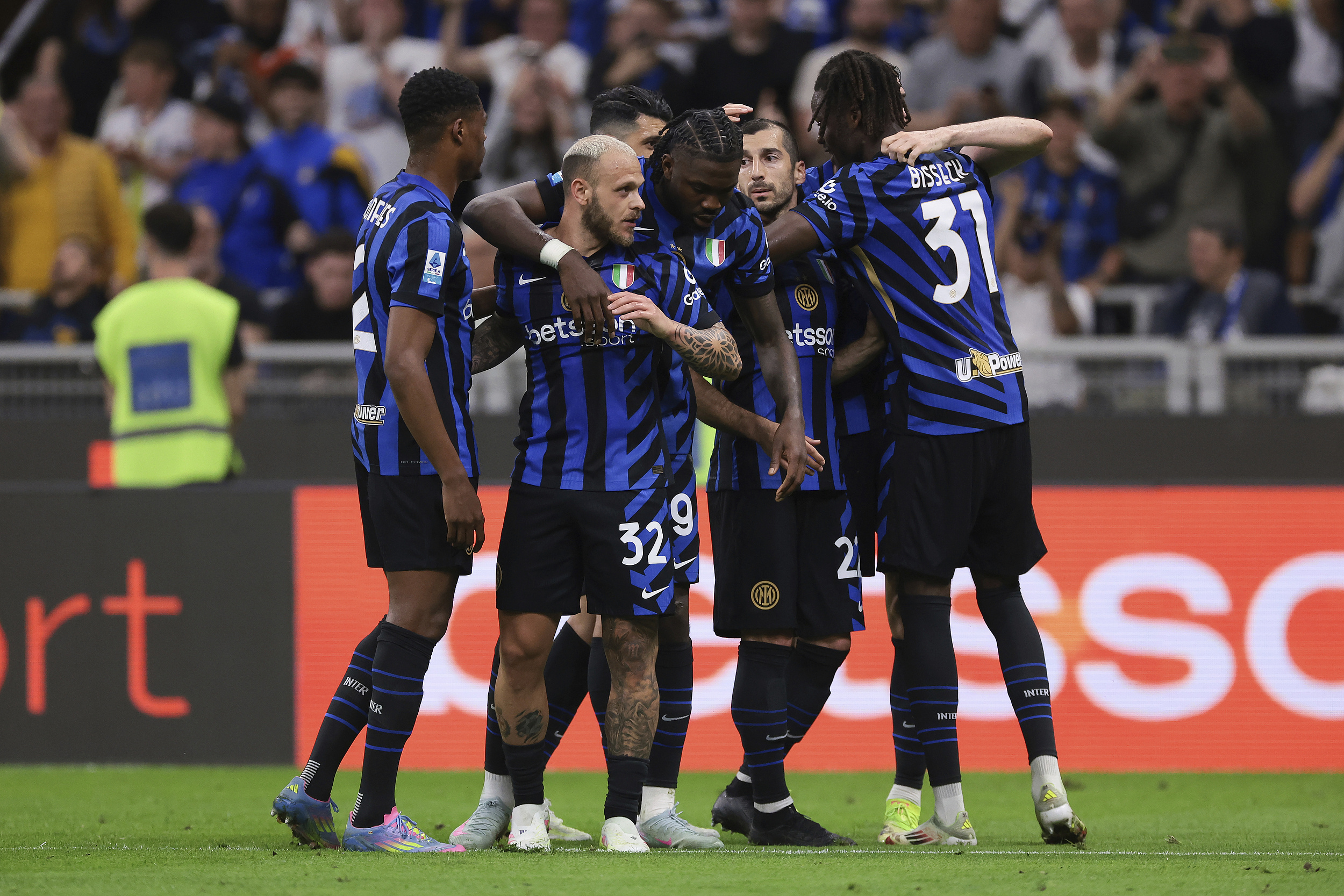 今晚突围战来临，皇家马德里围绕意大利杯队长鼓劲，更衣室稳定，高层口径保持一致的简单介绍-九游网页版